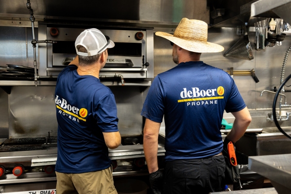 deBoer Propane staff providing restaurant propane solutions
