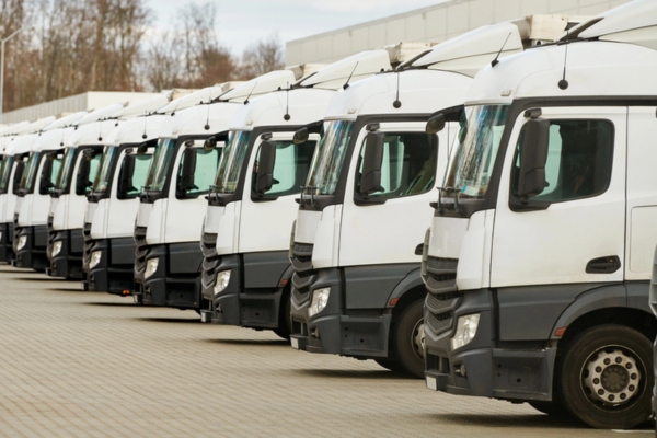 delivery trucks fleet